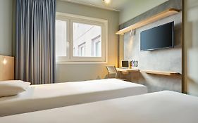 Ibis Budget Porte D'aubervilliers Hotel 2*