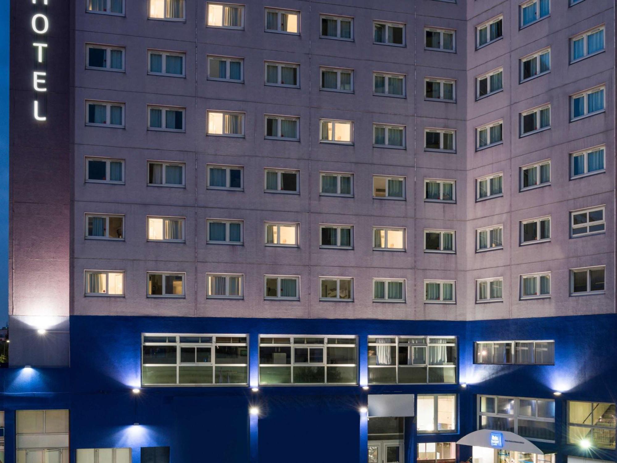 ibis budget Porte d'Aubervilliers Buitenkant foto