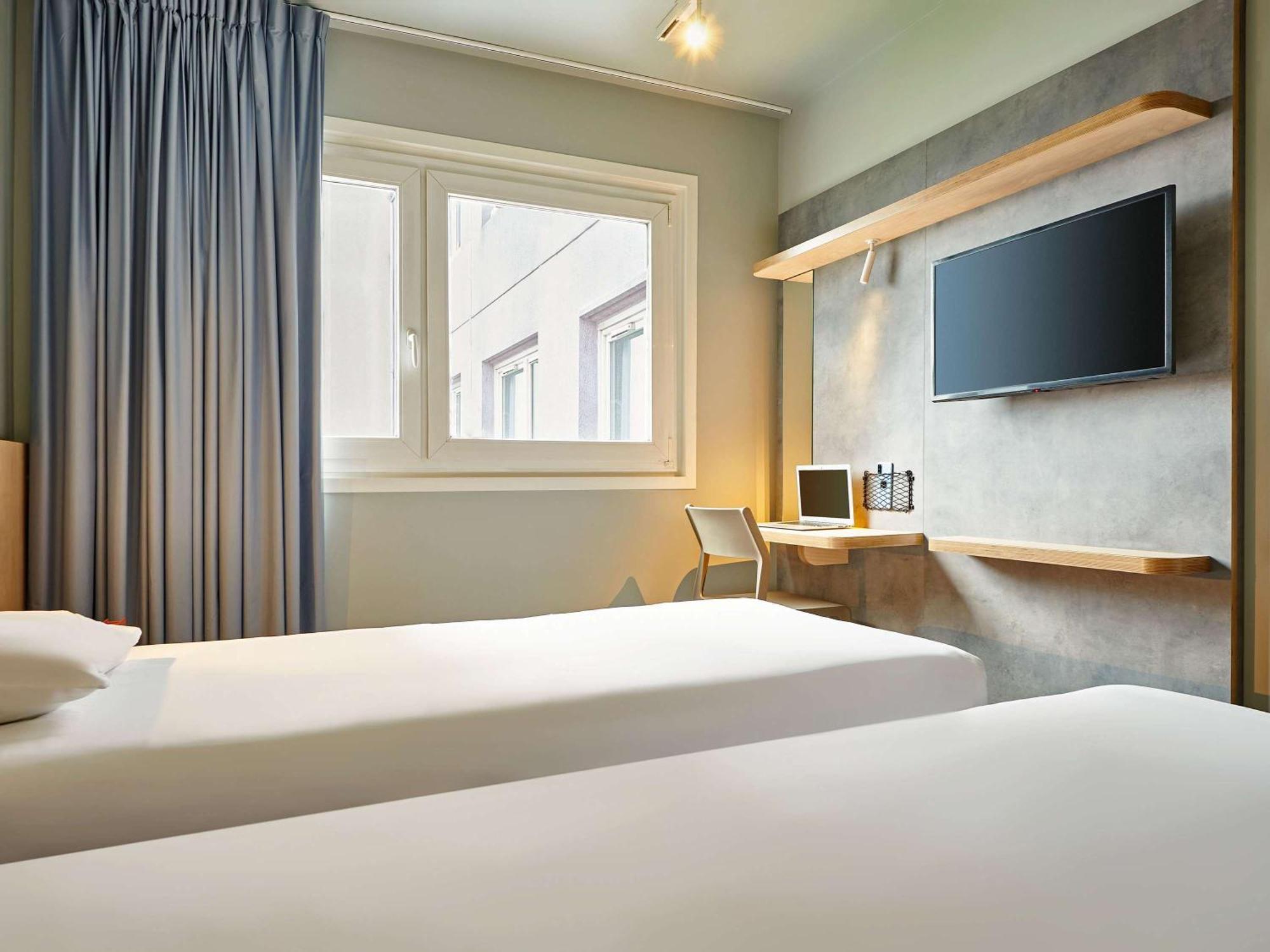 ibis budget Porte d'Aubervilliers Buitenkant foto
